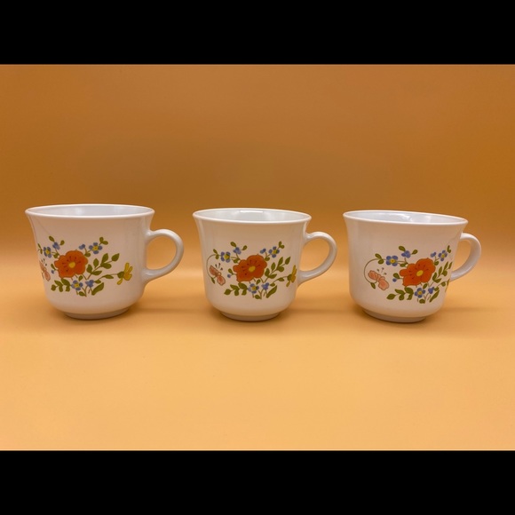 Corningware Other - SOLD Vintage Corelle Wildflower Mug Set of 3